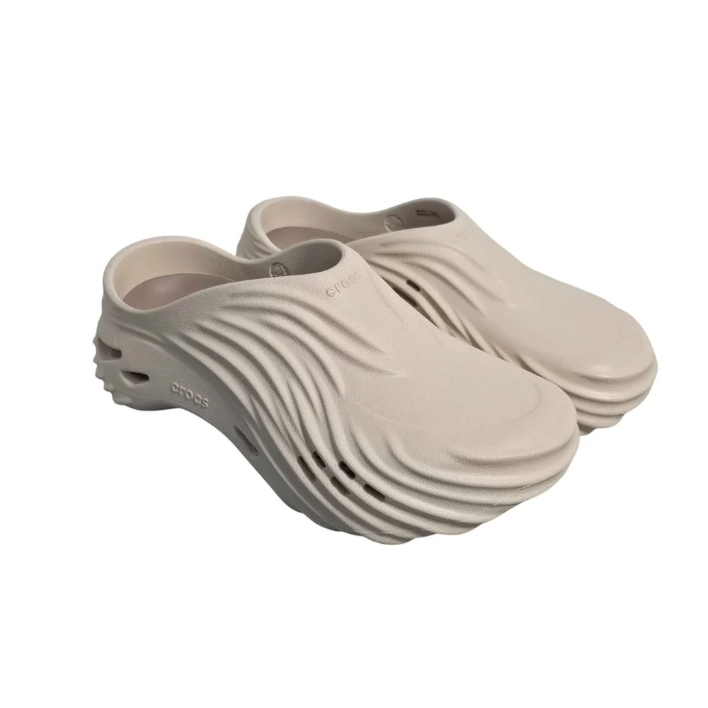 Crocs Echo Wave Clogs Mens 9 Womens 11 Almond Tint Beige NWT Unisex 210521-0LL‎